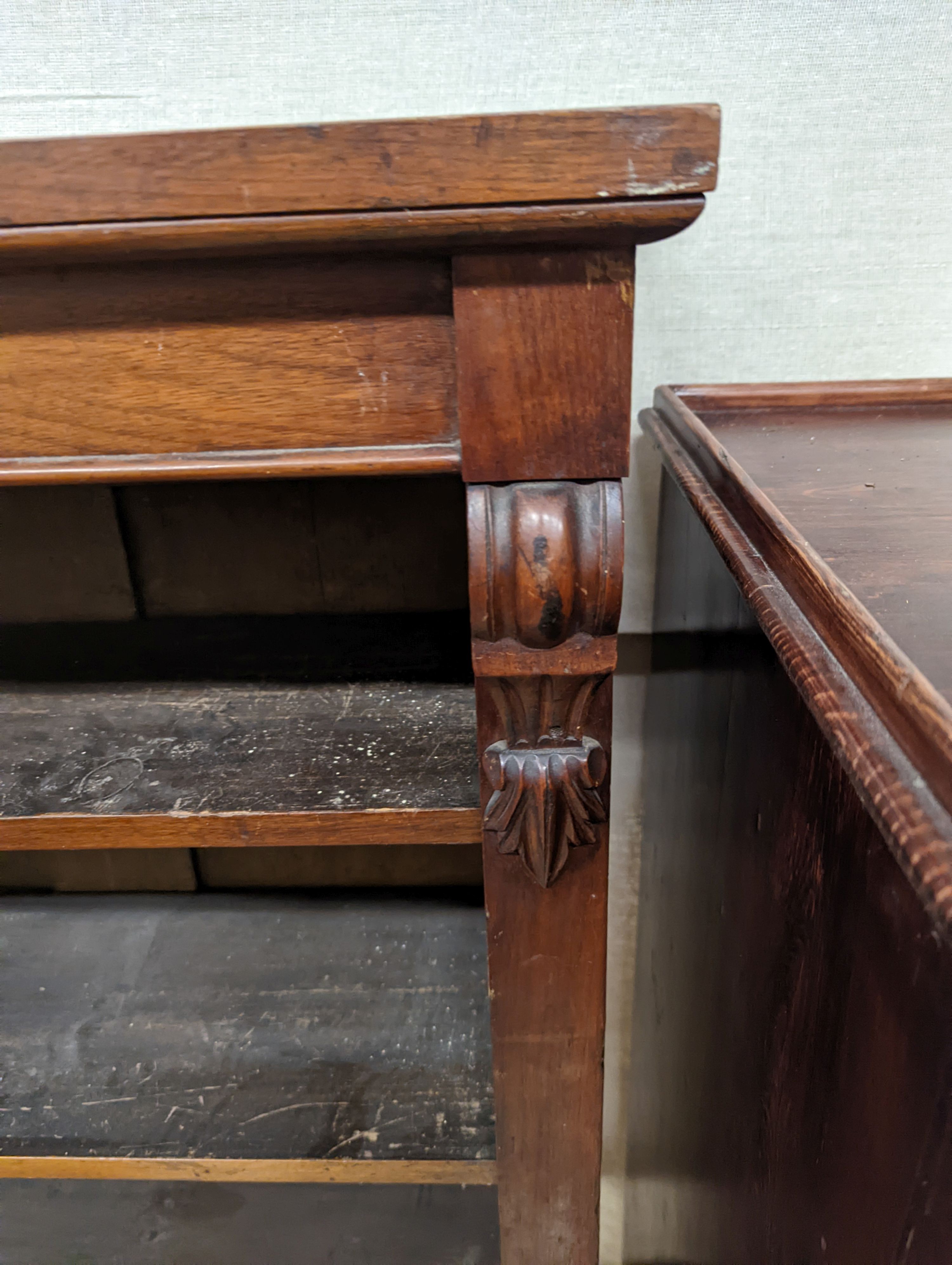 A Victorian mahogany open bookcase, width 106cm, depth 34cm, height 120cm